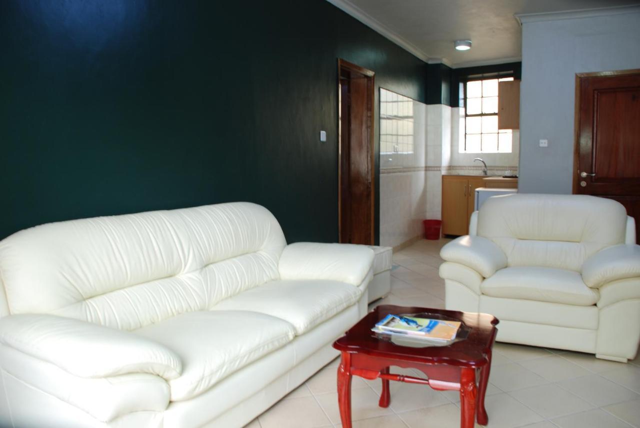 Silver Springs Hotel Kampala Ngoại thất bức ảnh